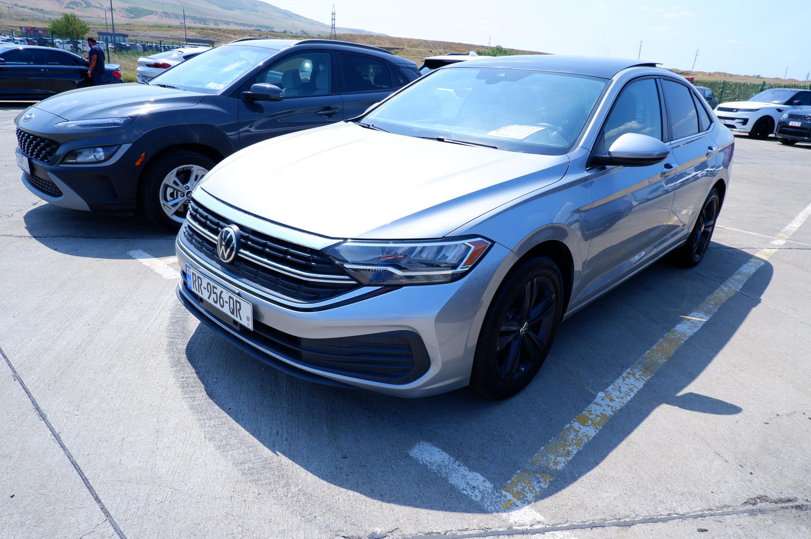 Volkswagen Jetta 2022 — photo 2