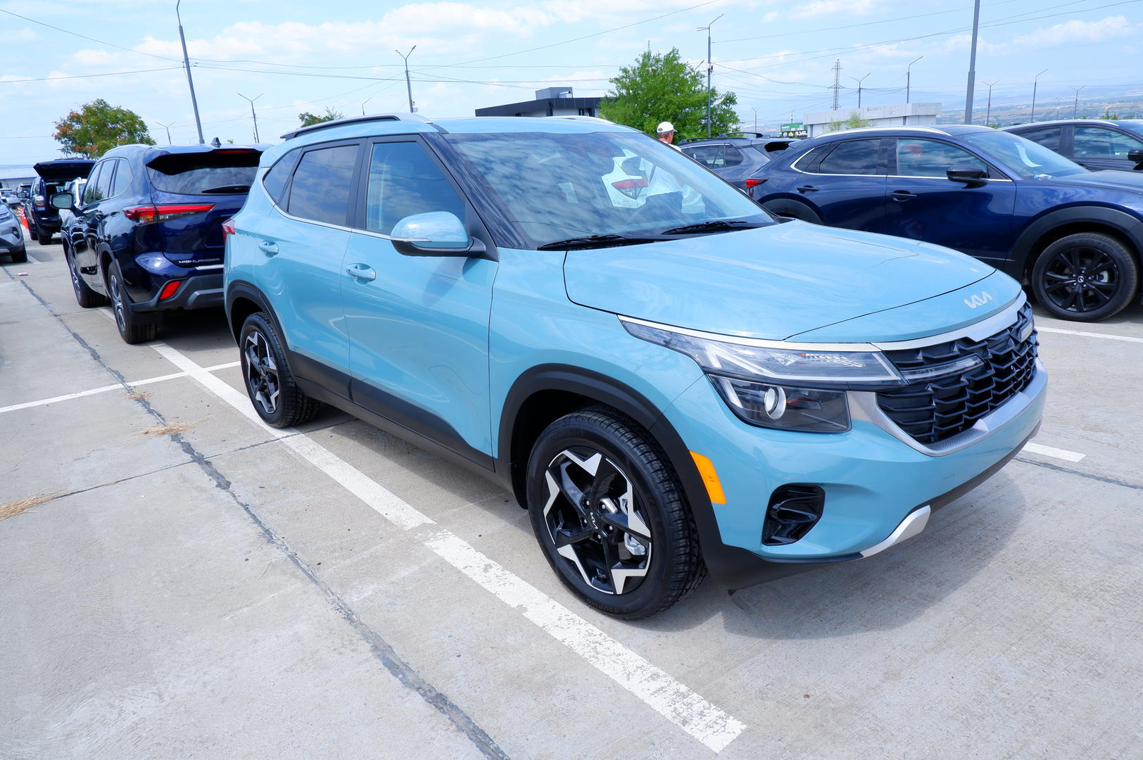 Kia Seltos 2023 — photo 2