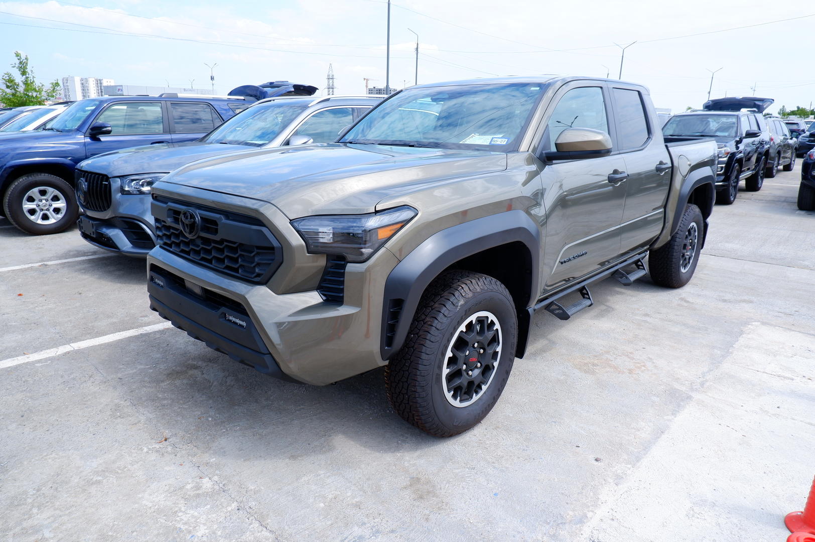 Toyota Tacoma 2025 — photo 2