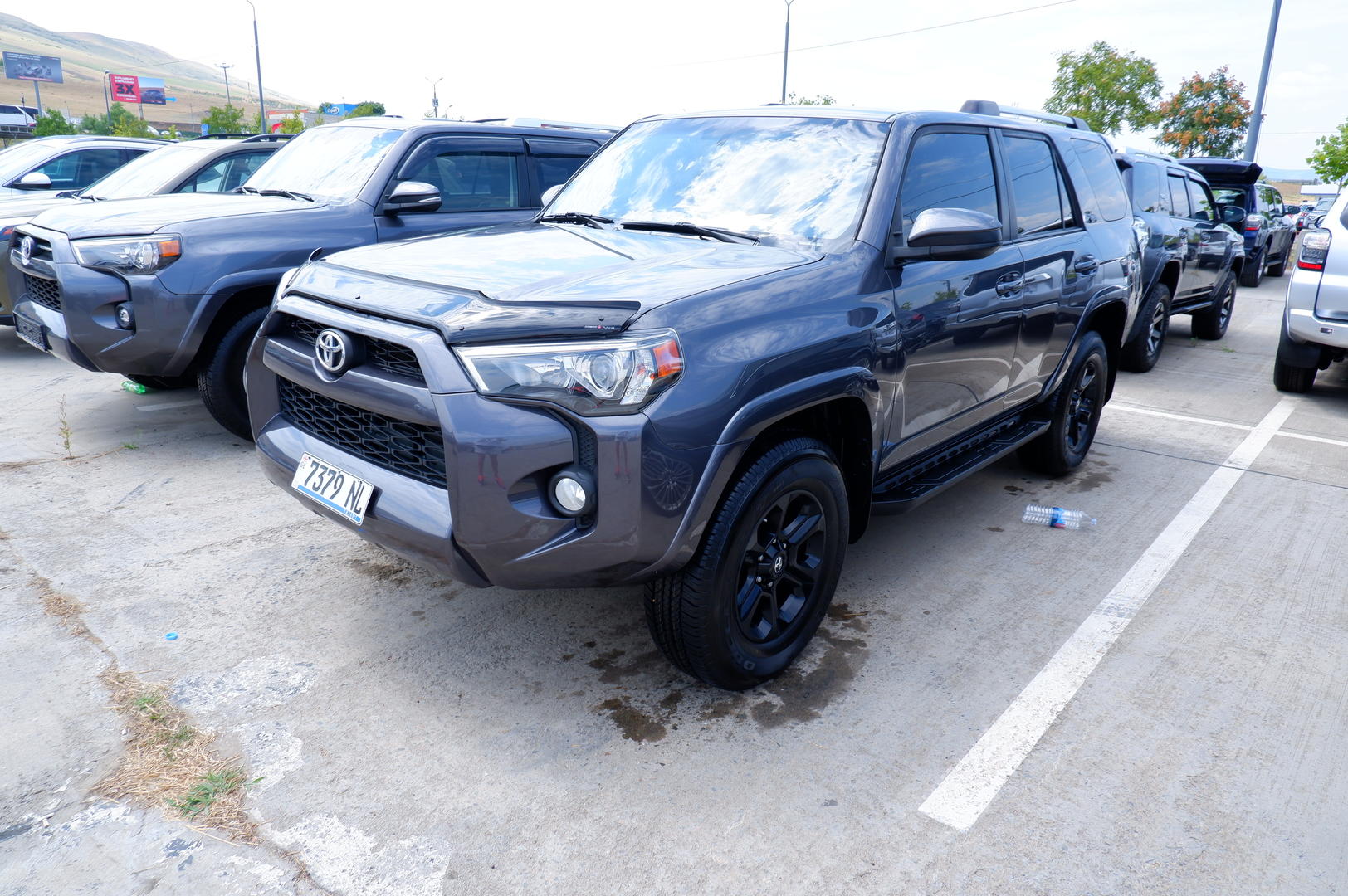 Toyota 4Runner 2018 — photo 2
