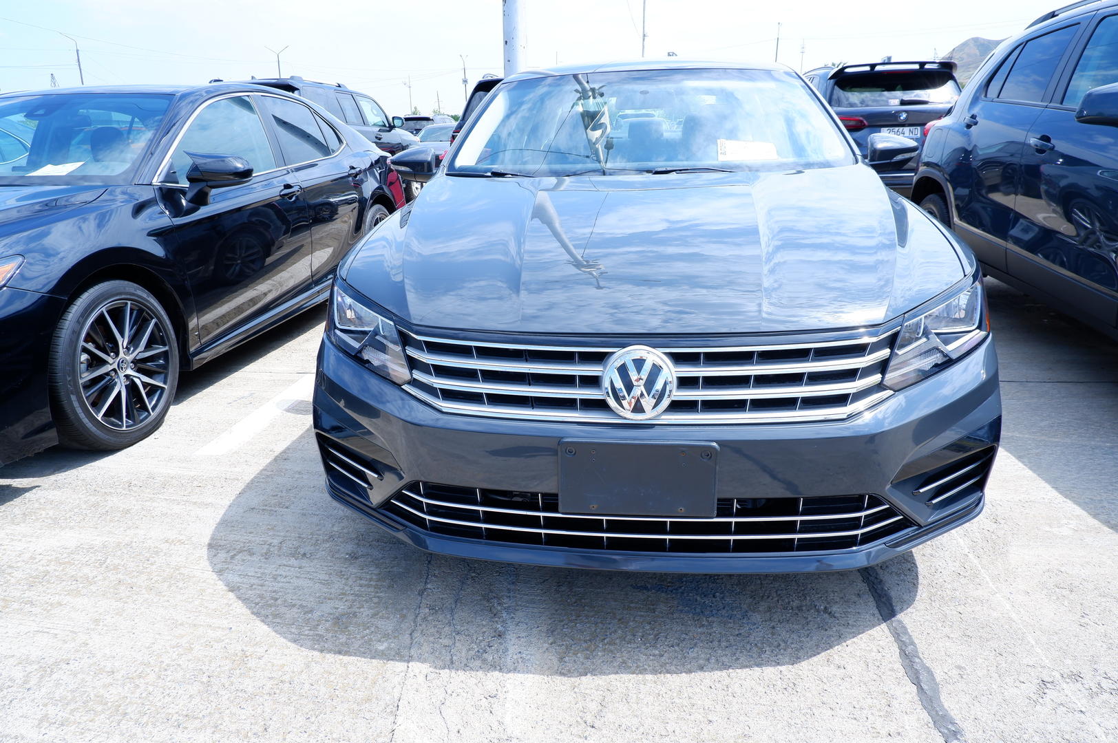 Volkswagen Passat 2016 — photo 2