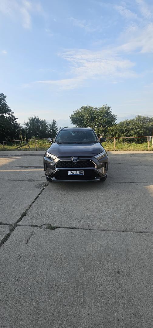 Toyota RAV4 2024 — photo 2