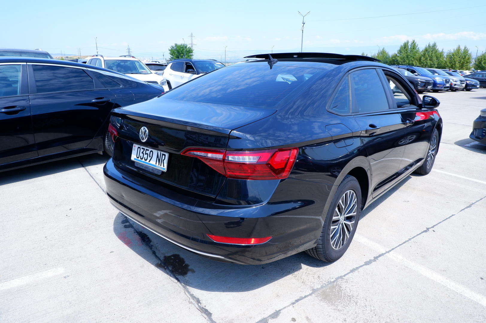 Volkswagen Jetta 2020 — photo 2