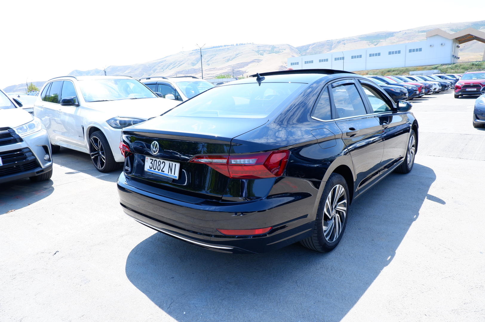 Volkswagen Jetta 2020 — photo 2