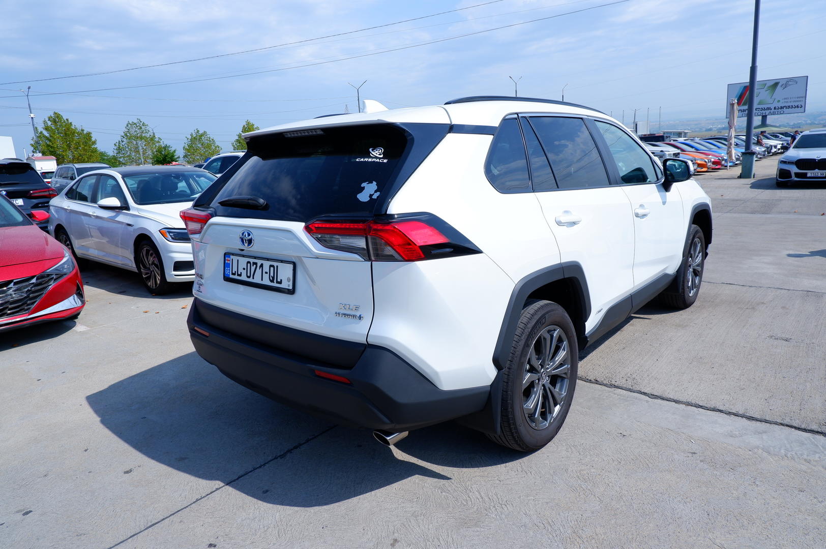 Toyota RAV4 2024 — photo 2