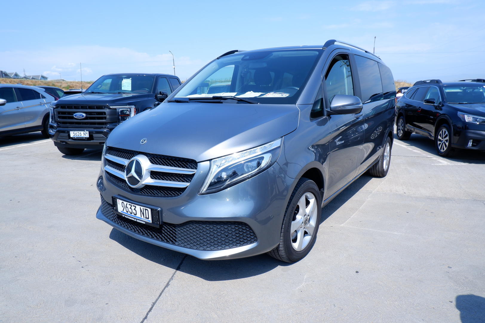 Mercedes-Benz V 220