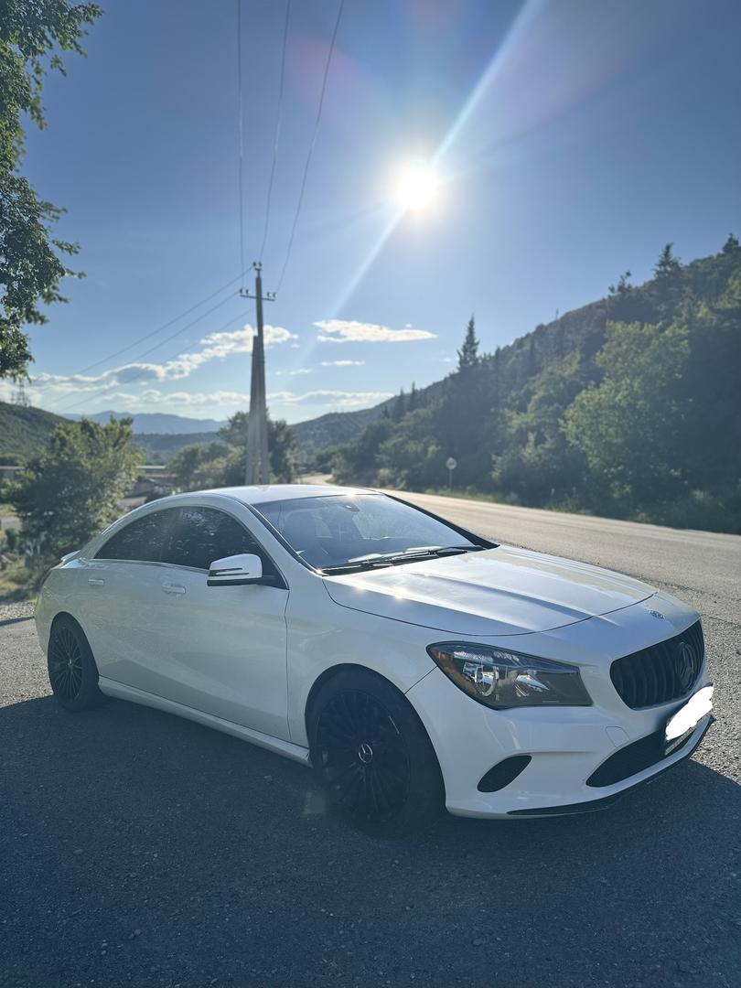 Mercedes-Benz CLA 250