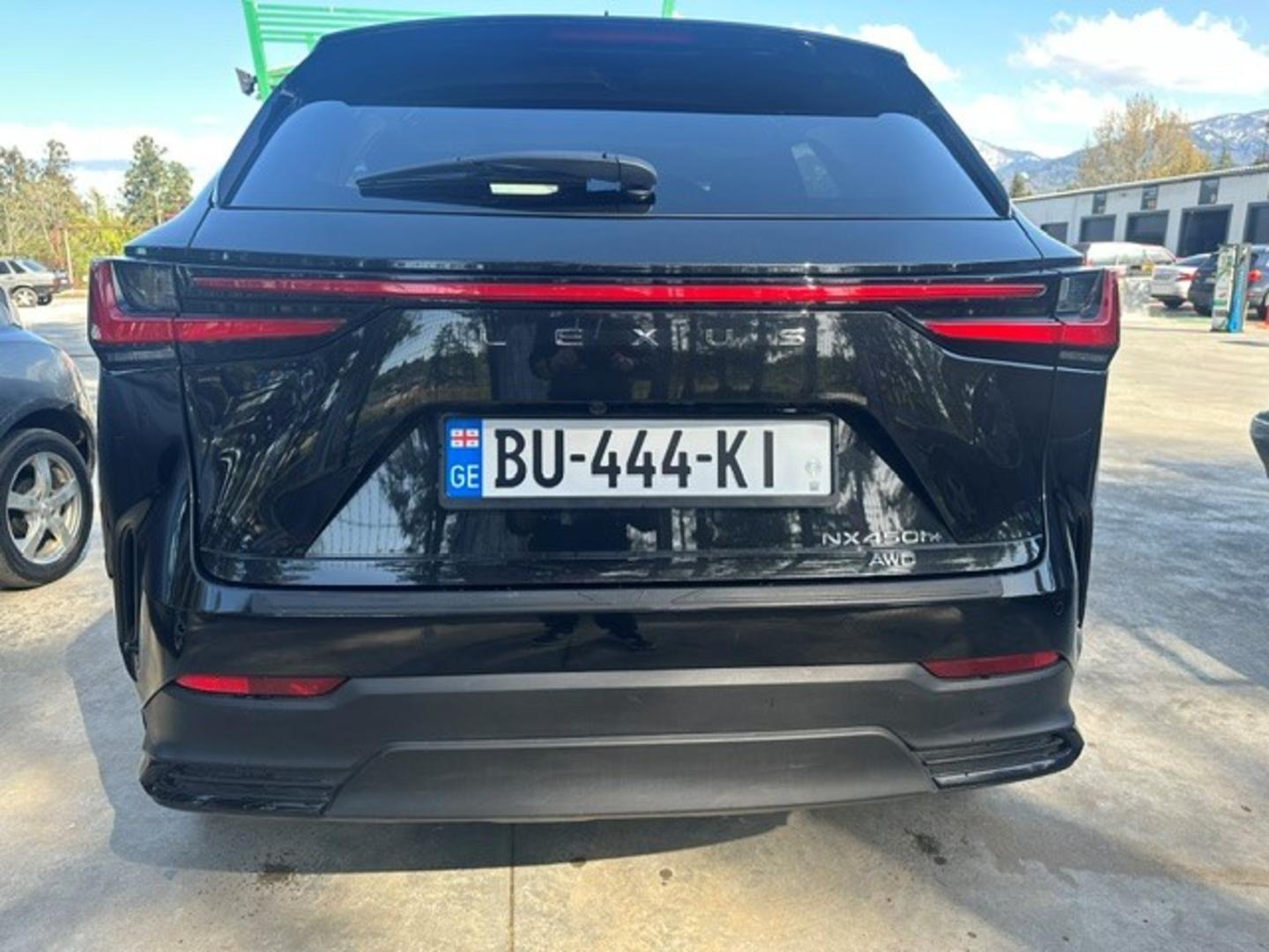 Lexus nx450 2023 — photo 2