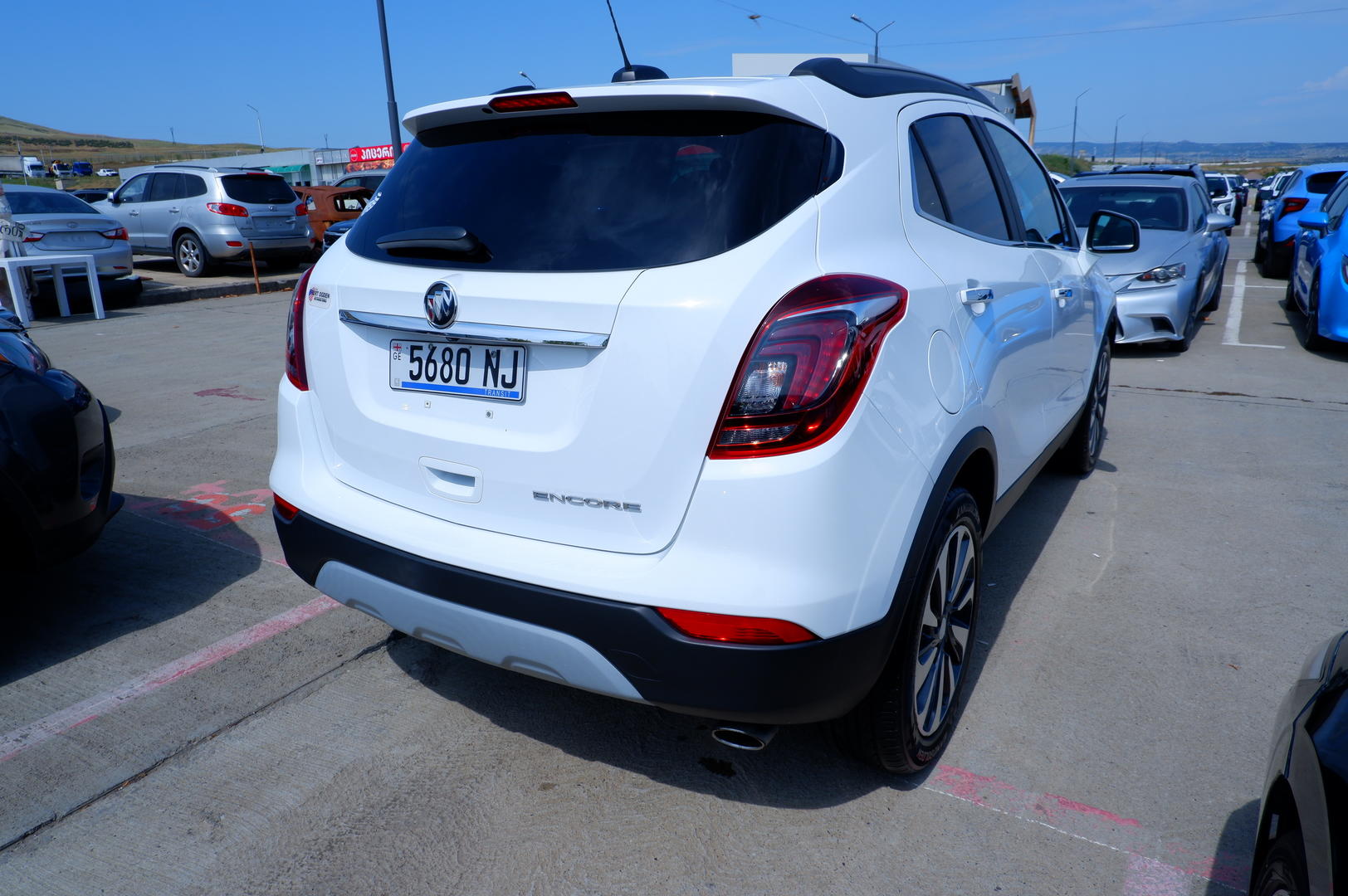 Buick Encore 2020 — photo 2