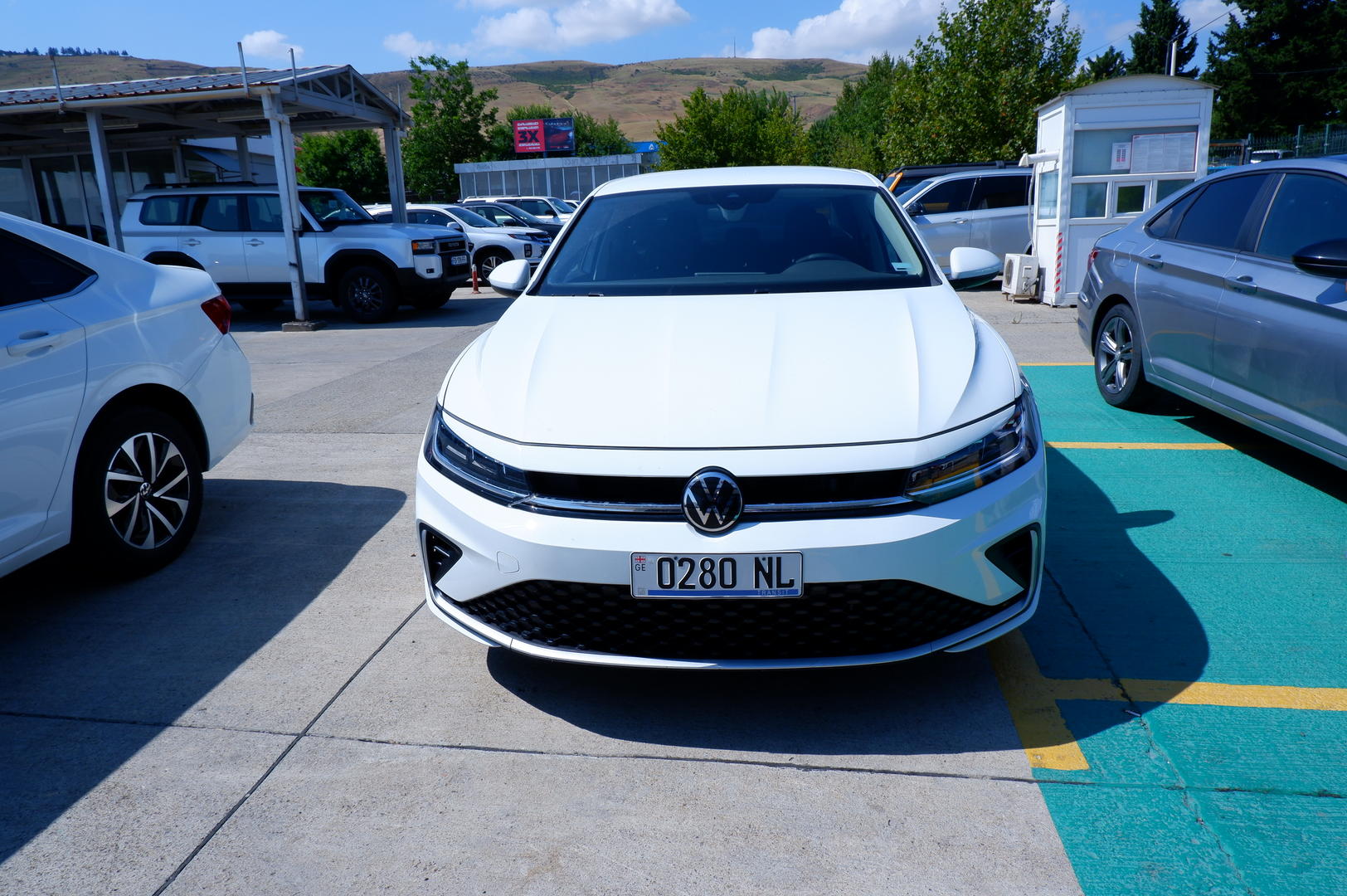 Volkswagen Jetta 2025 — photo 2