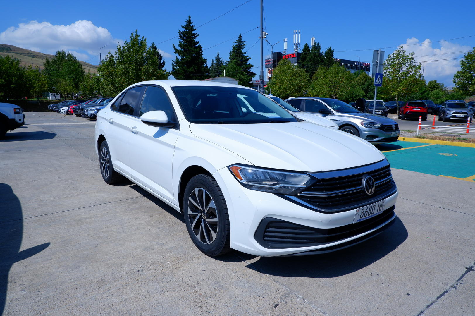 Volkswagen Jetta 2022 — photo 2