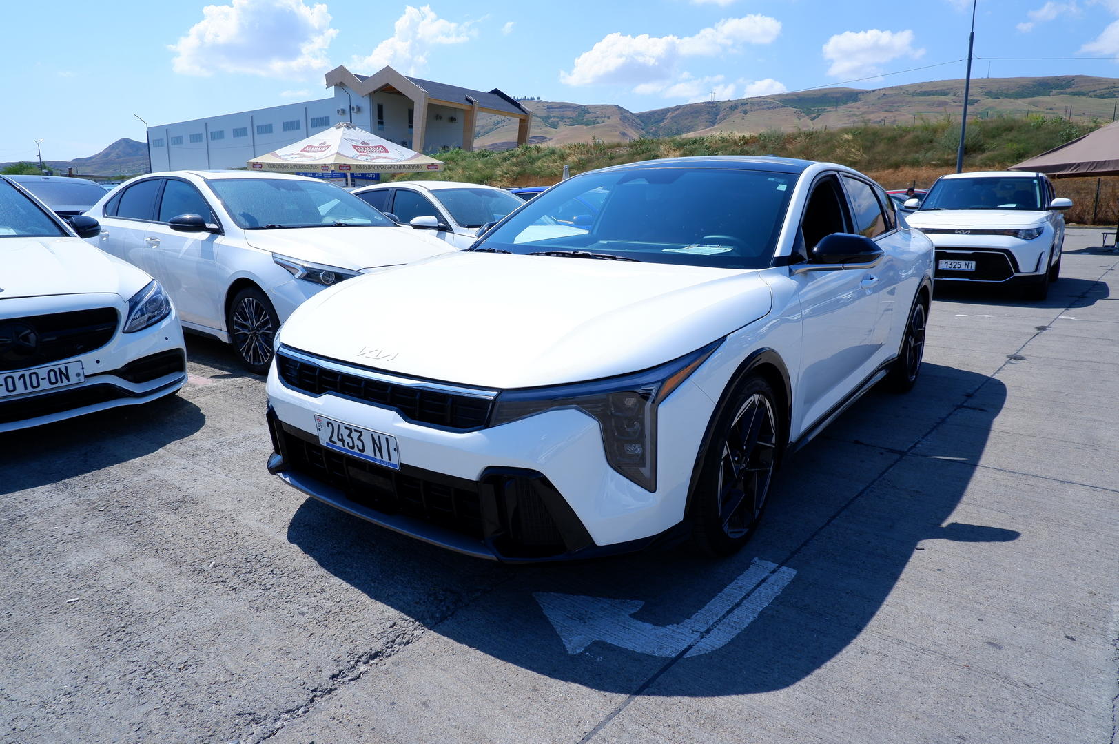 Kia K4