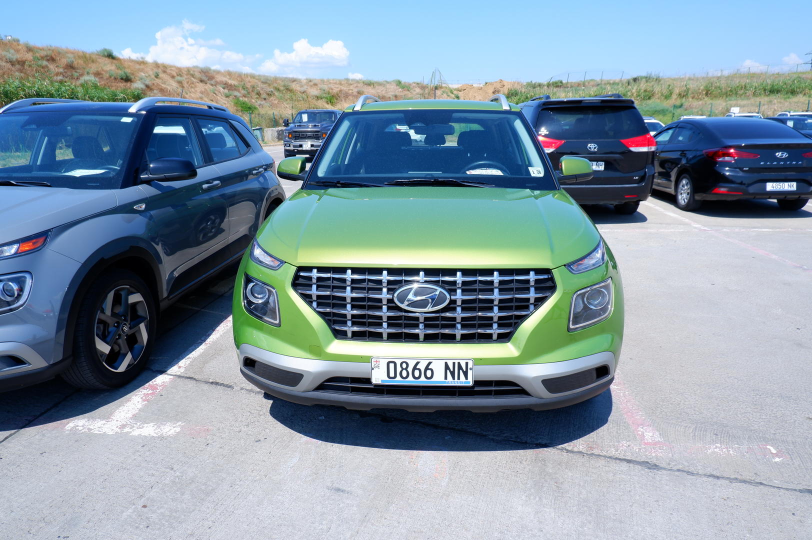 Hyundai Venue 2022 — photo 2