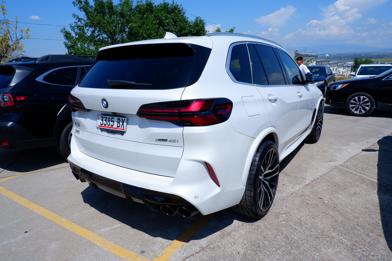 BMW X5 2019 — photo 2