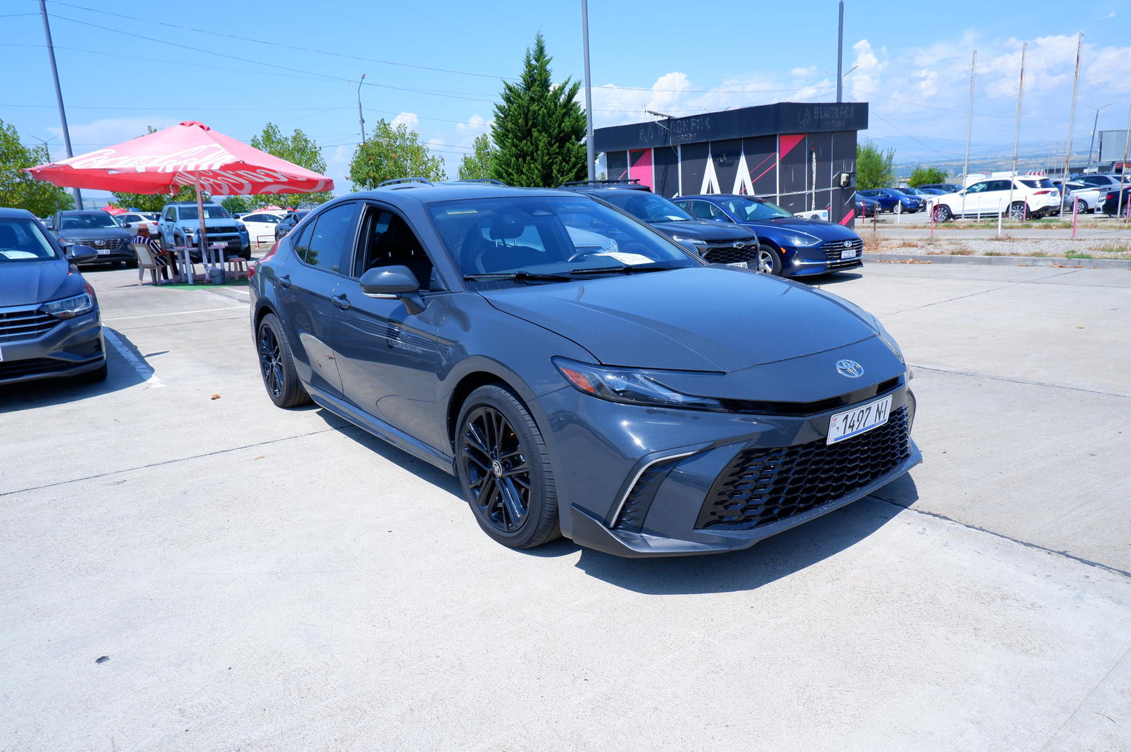 Toyota Camry 2024 — photo 2