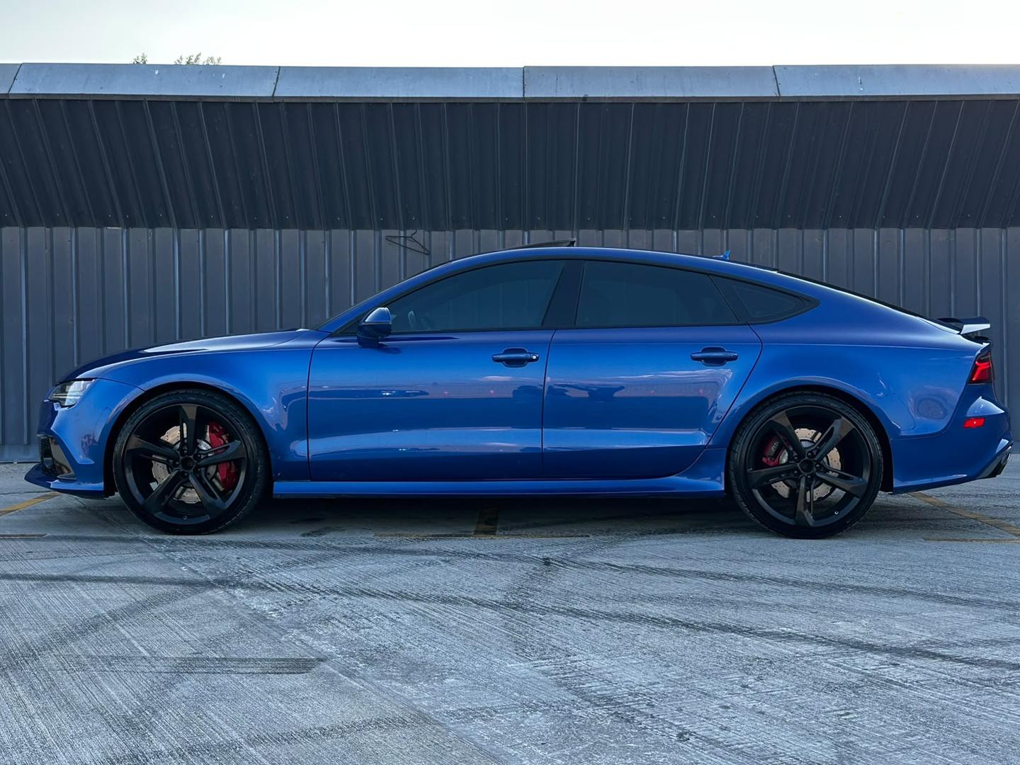 Audi RS6 2016 — photo 2