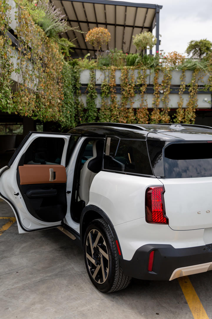 Mini Countryman 2024 — photo 2