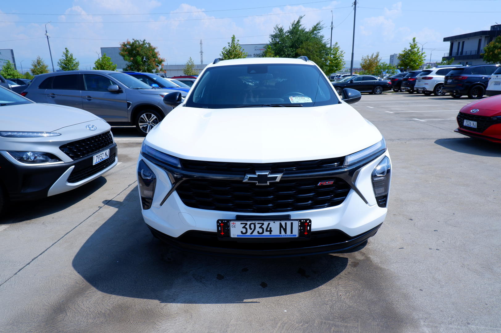 Chevrolet Trax 2023 — photo 2