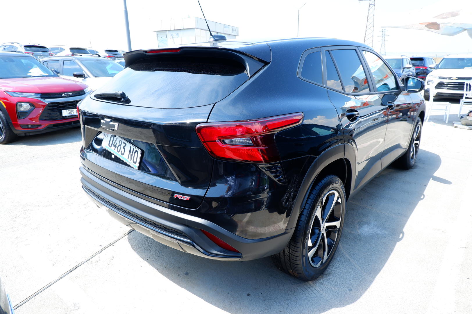 Chevrolet Trax 2023 — photo 2