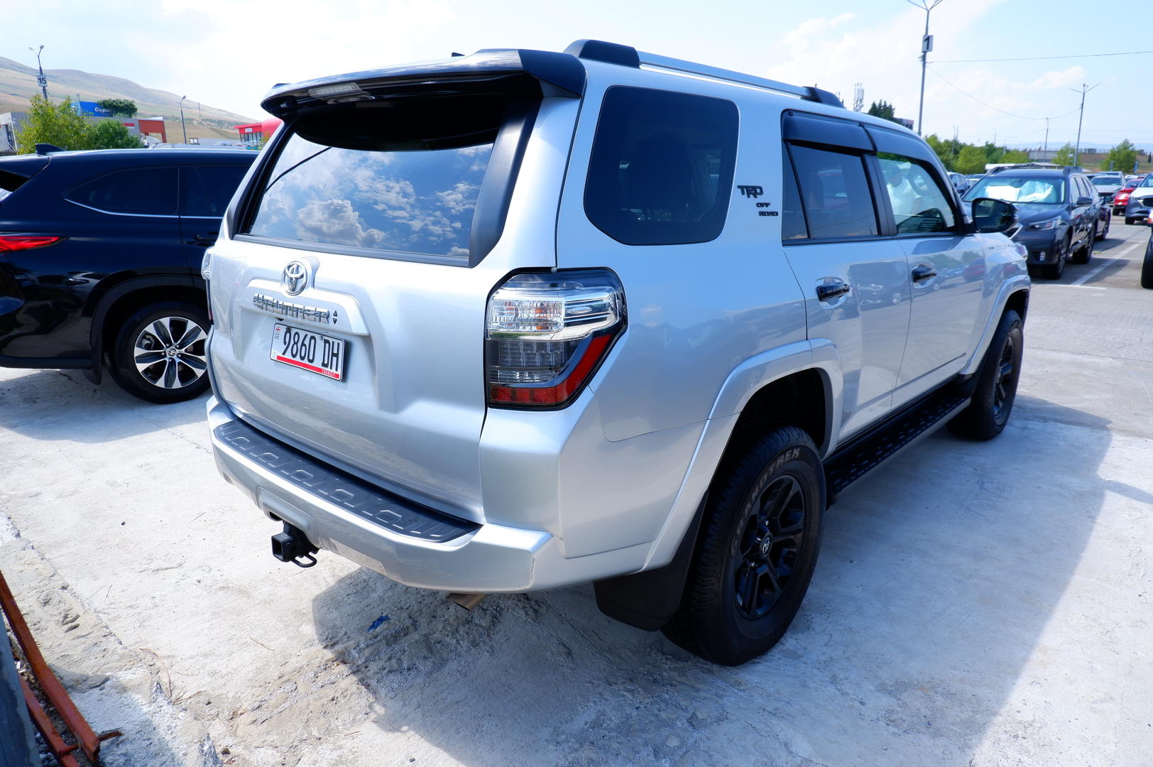 Toyota 4Runner 2021 — photo 2