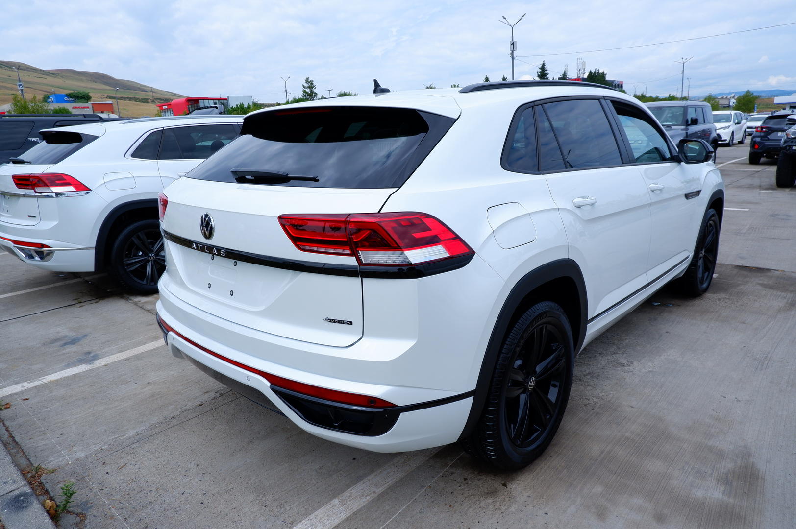 Volkswagen Atlas 2022 — photo 2
