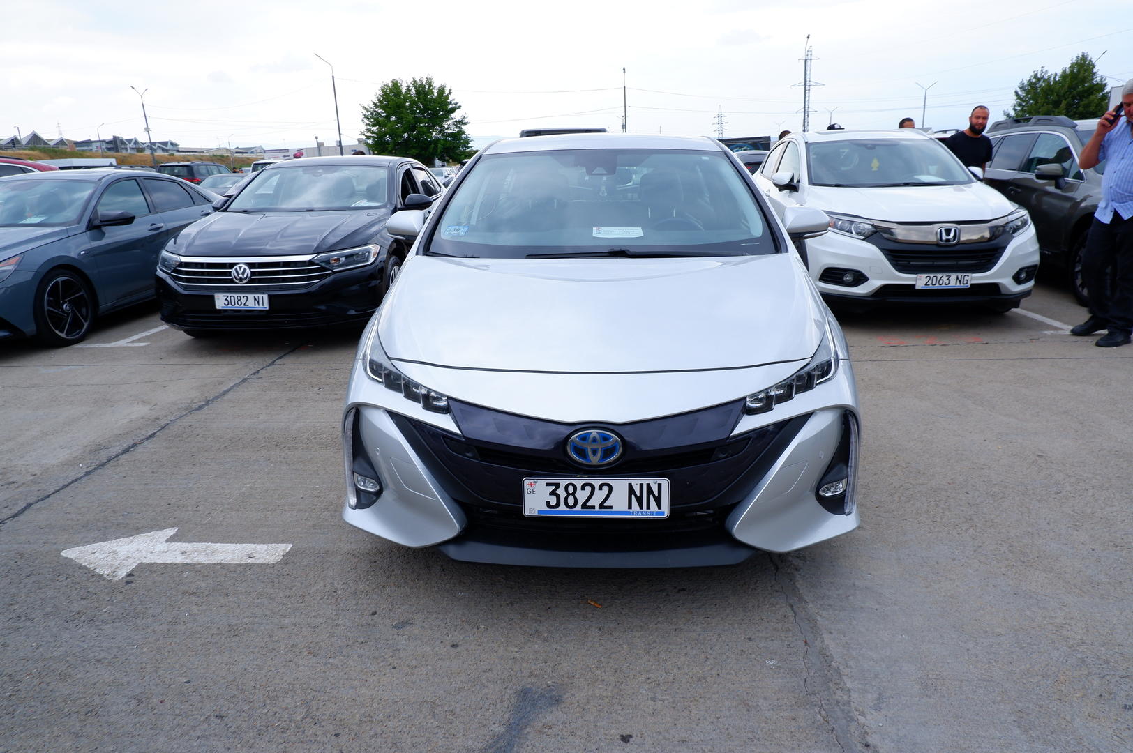 Toyota Prius Prime 2021 — photo 2