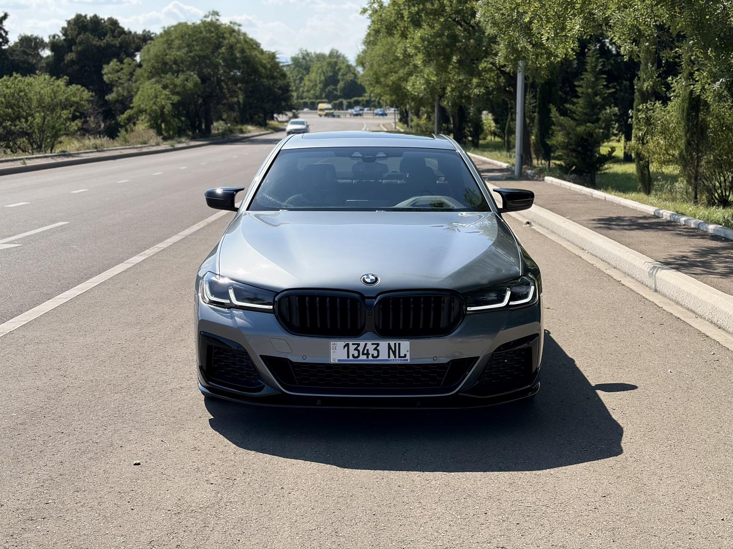 BMW 540 2018 — photo 2