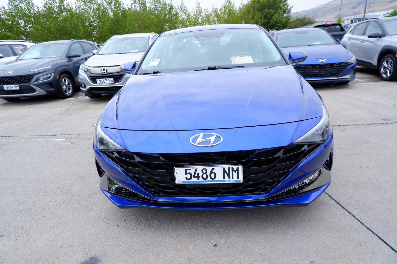 Hyundai Elantra 2023 — photo 2