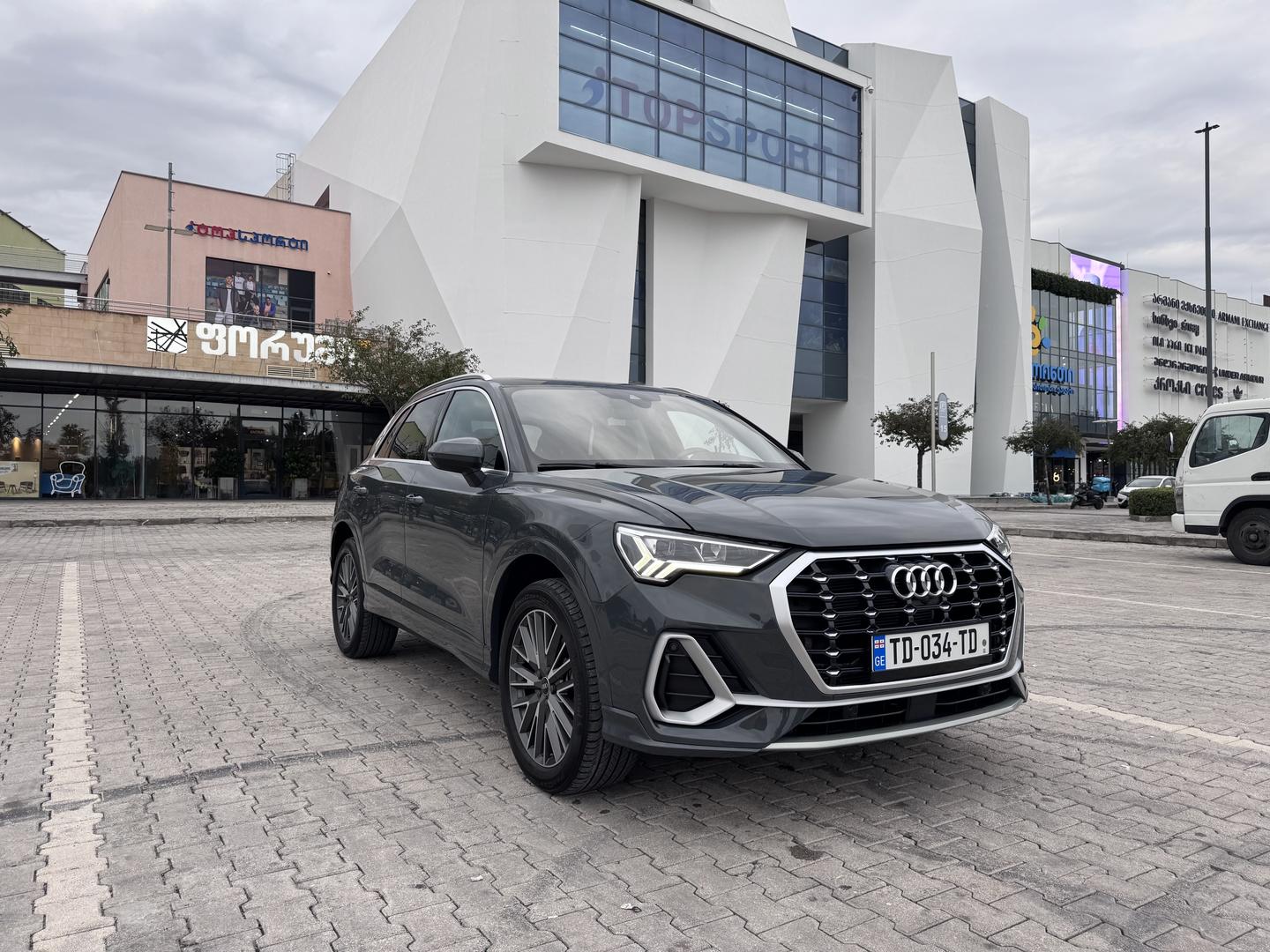 Audi Q3