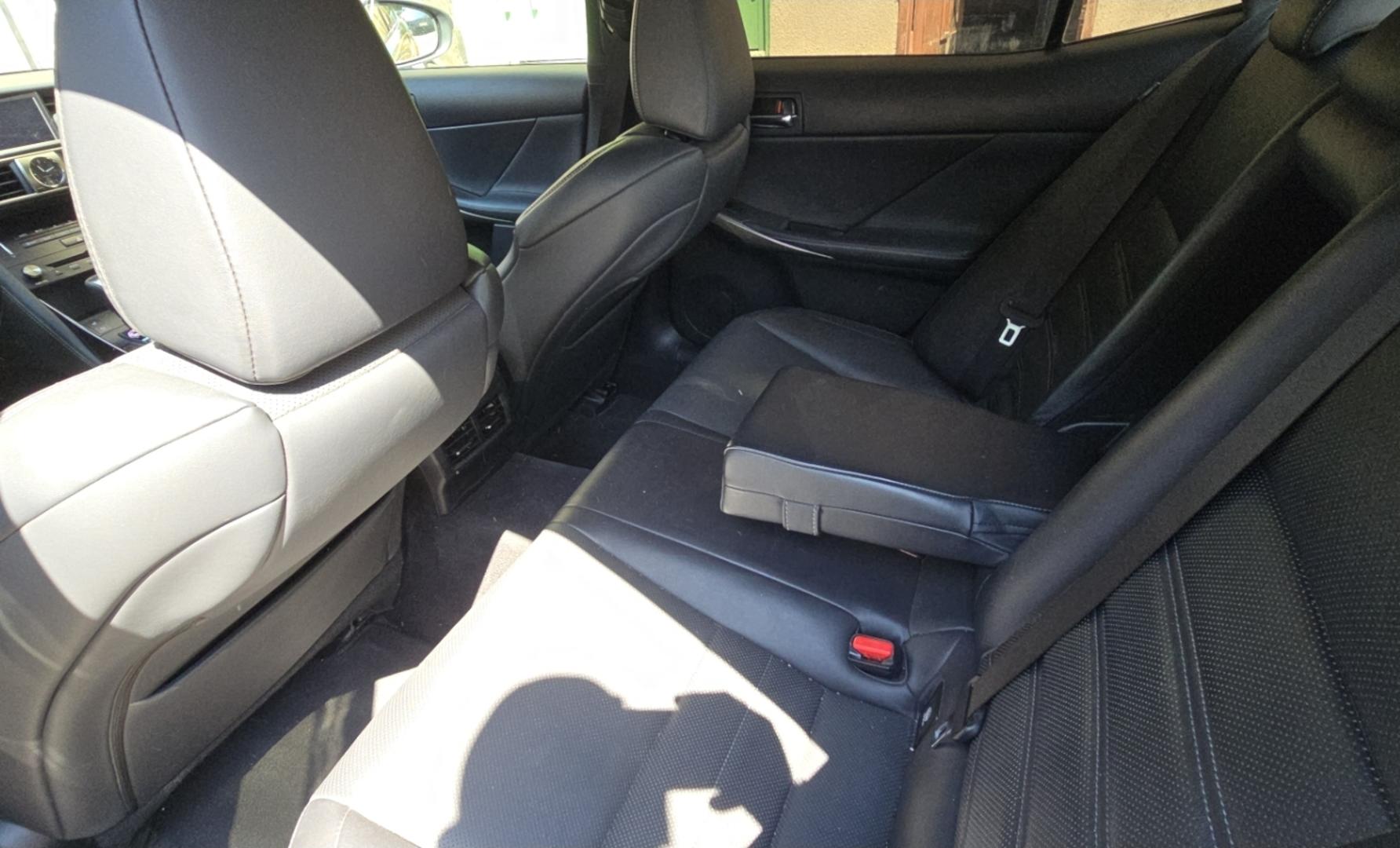 Lexus IS 350