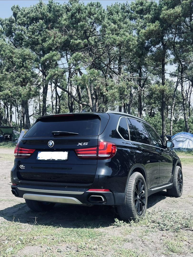 BMW X5 2016 — photo 2