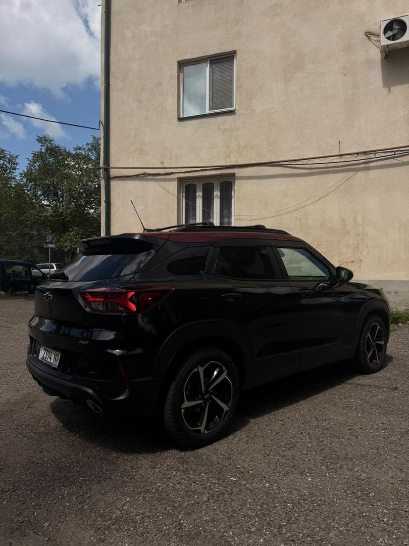 Chevrolet Trailblazer 2022 — photo 2
