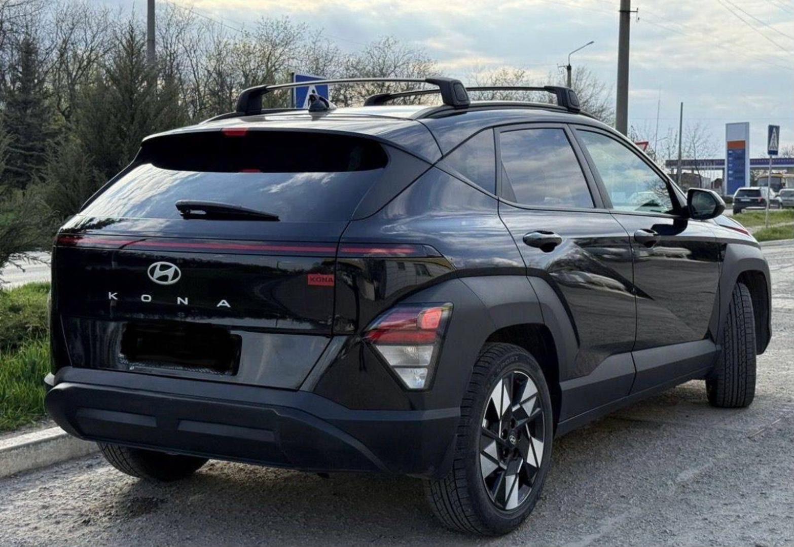 Hyundai Kona 2025 — photo 2