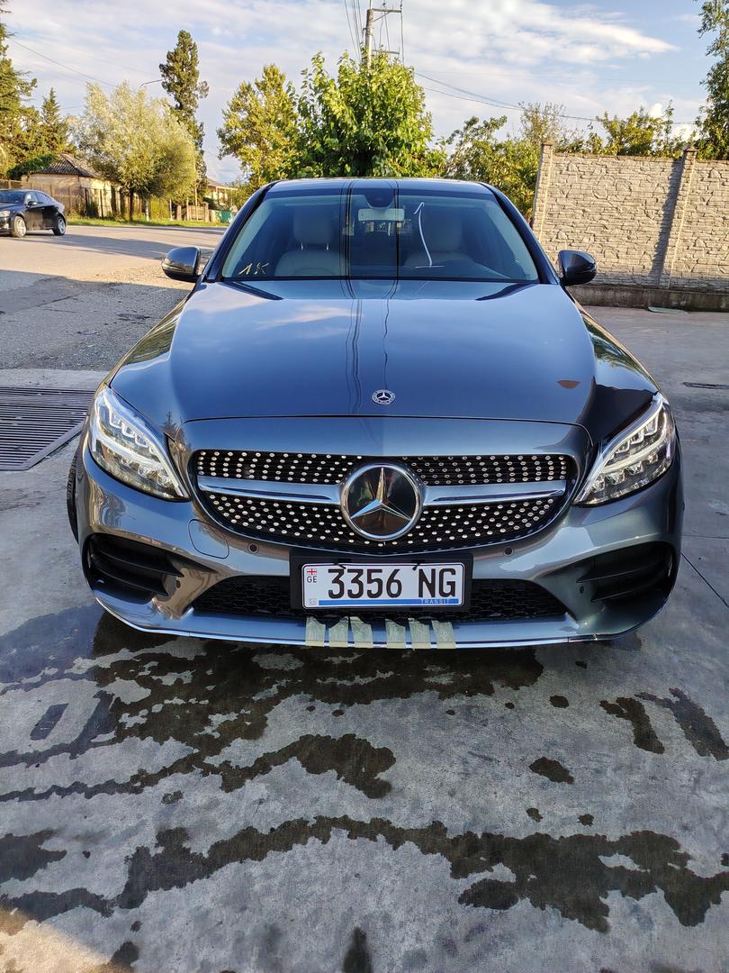 Mercedes-Benz C 300 2020 — photo 2