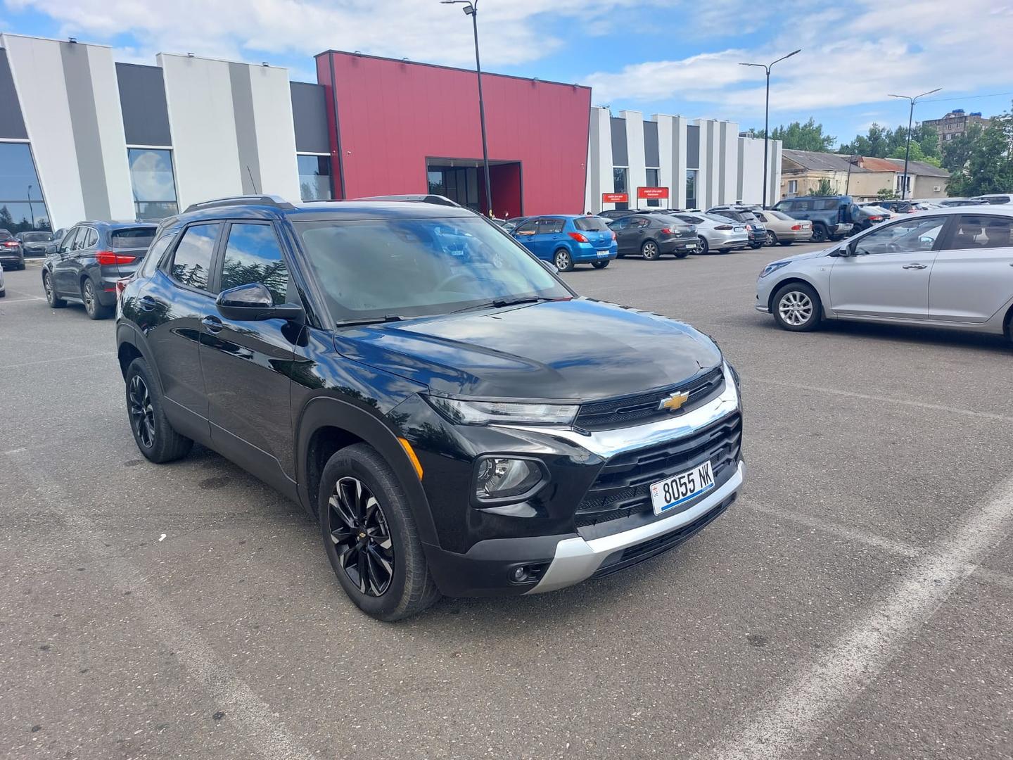 Chevrolet Trailblazer 2023 — photo 2
