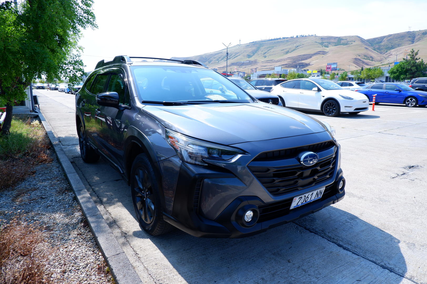 Subaru Outback 2023 — photo 2