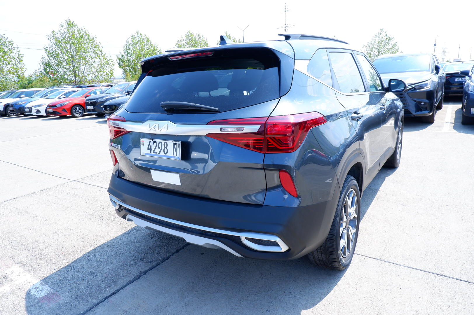 Kia Seltos 2023 — photo 2