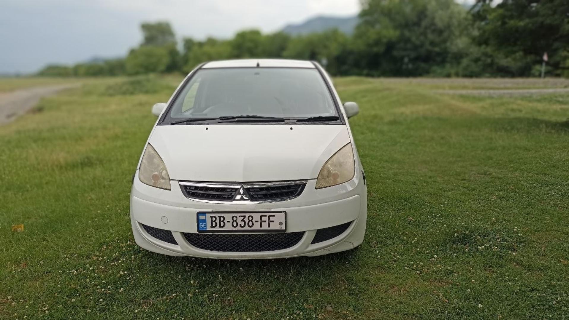 Mitsubishi Colt 2006 — photo 2