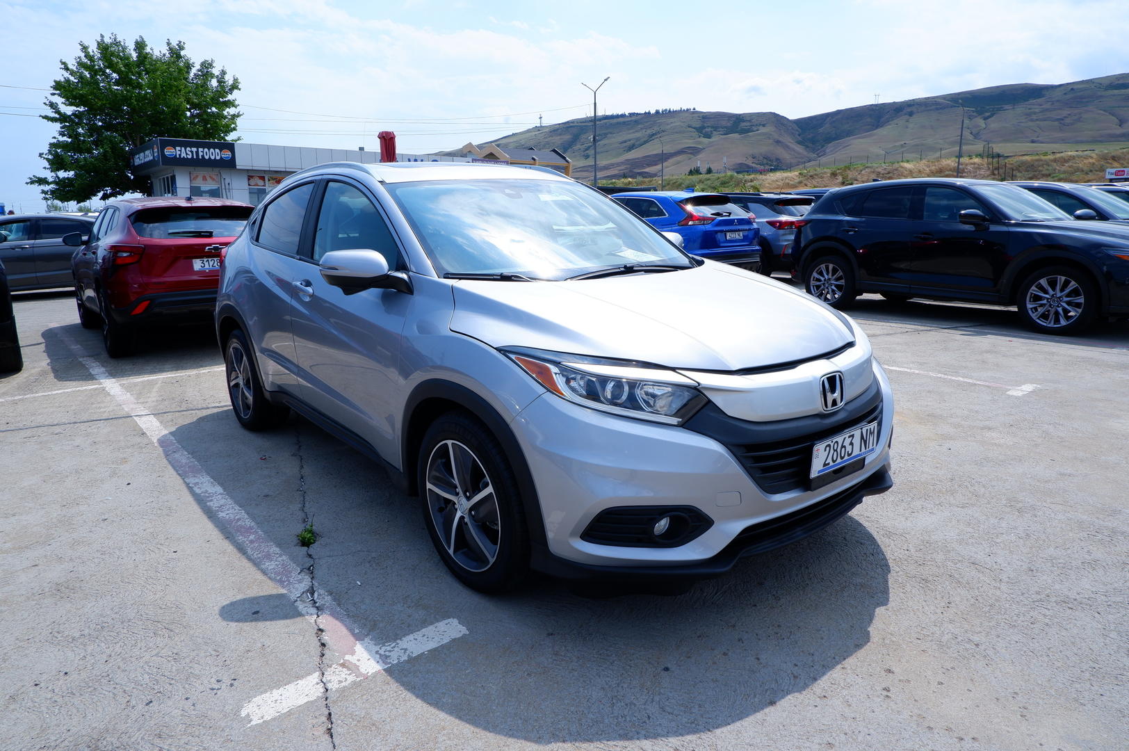 Honda HR-V 2022 — photo 2