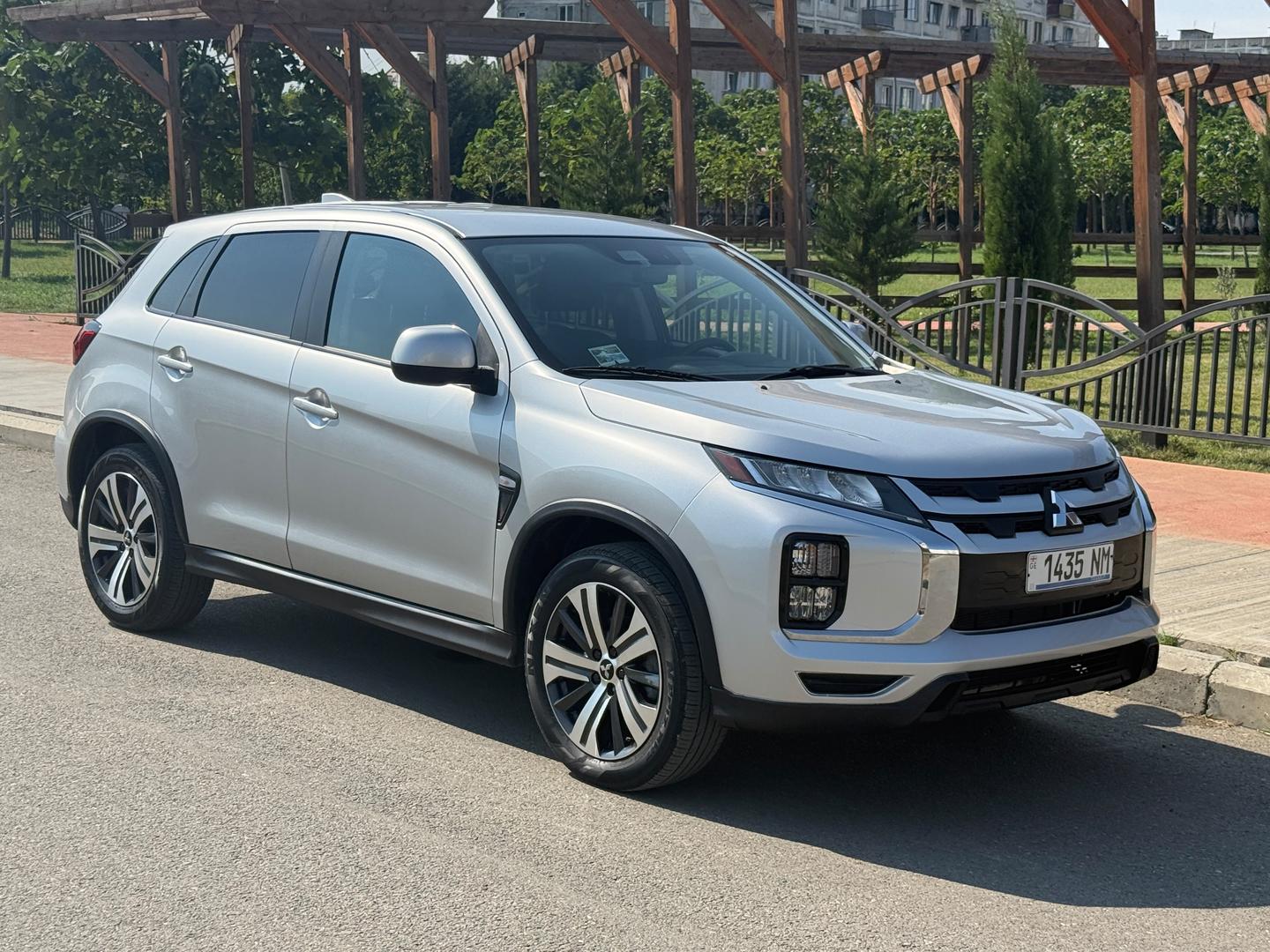 Mitsubishi Outlander Sport