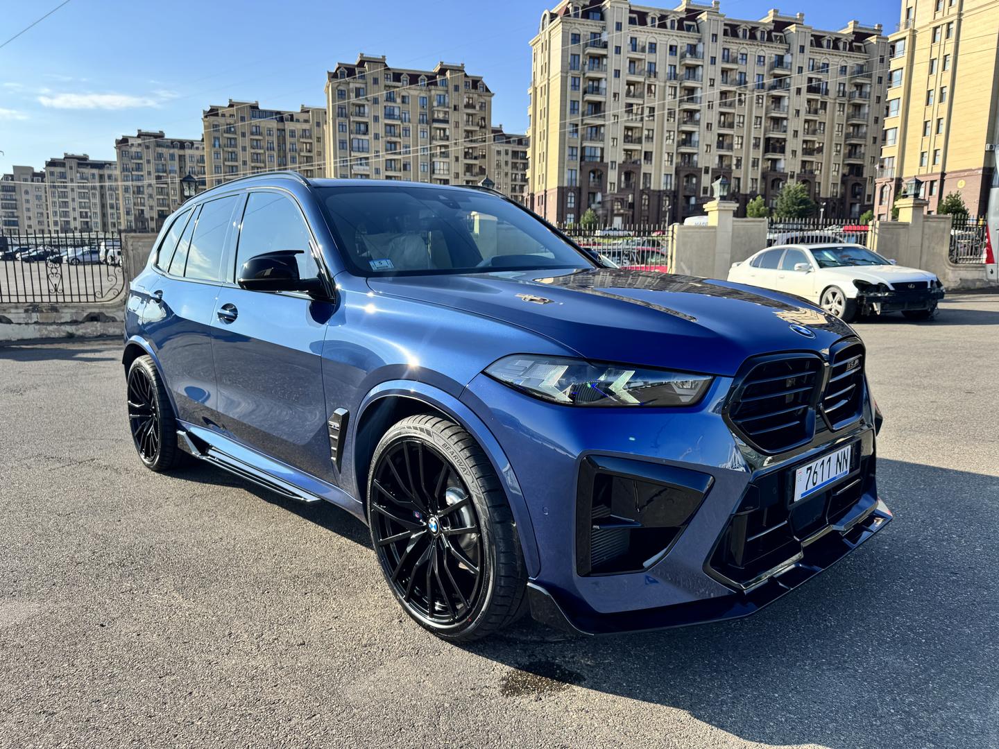 BMW X5 2022 — photo 2