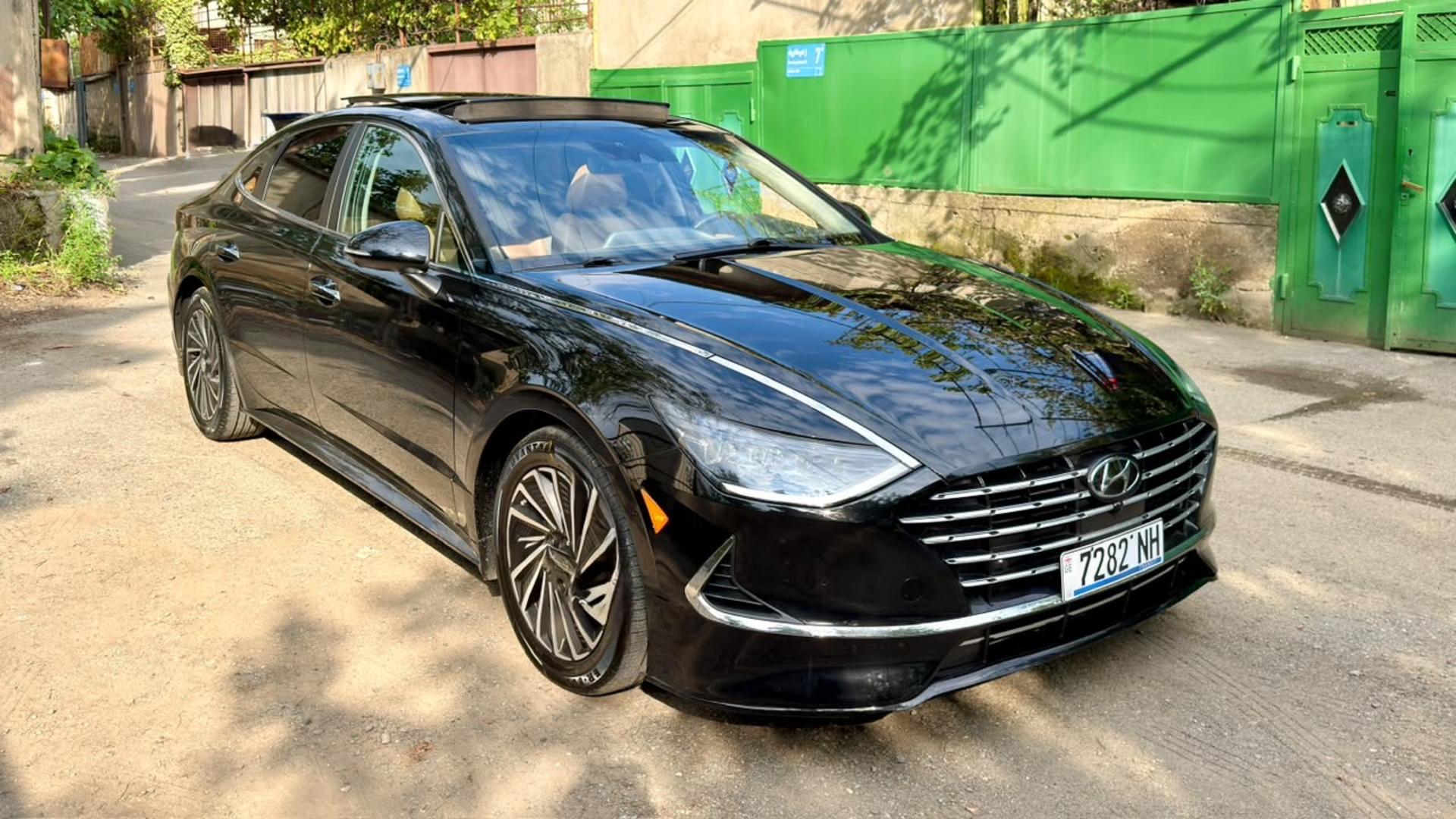Hyundai Sonata 2023 — photo 2