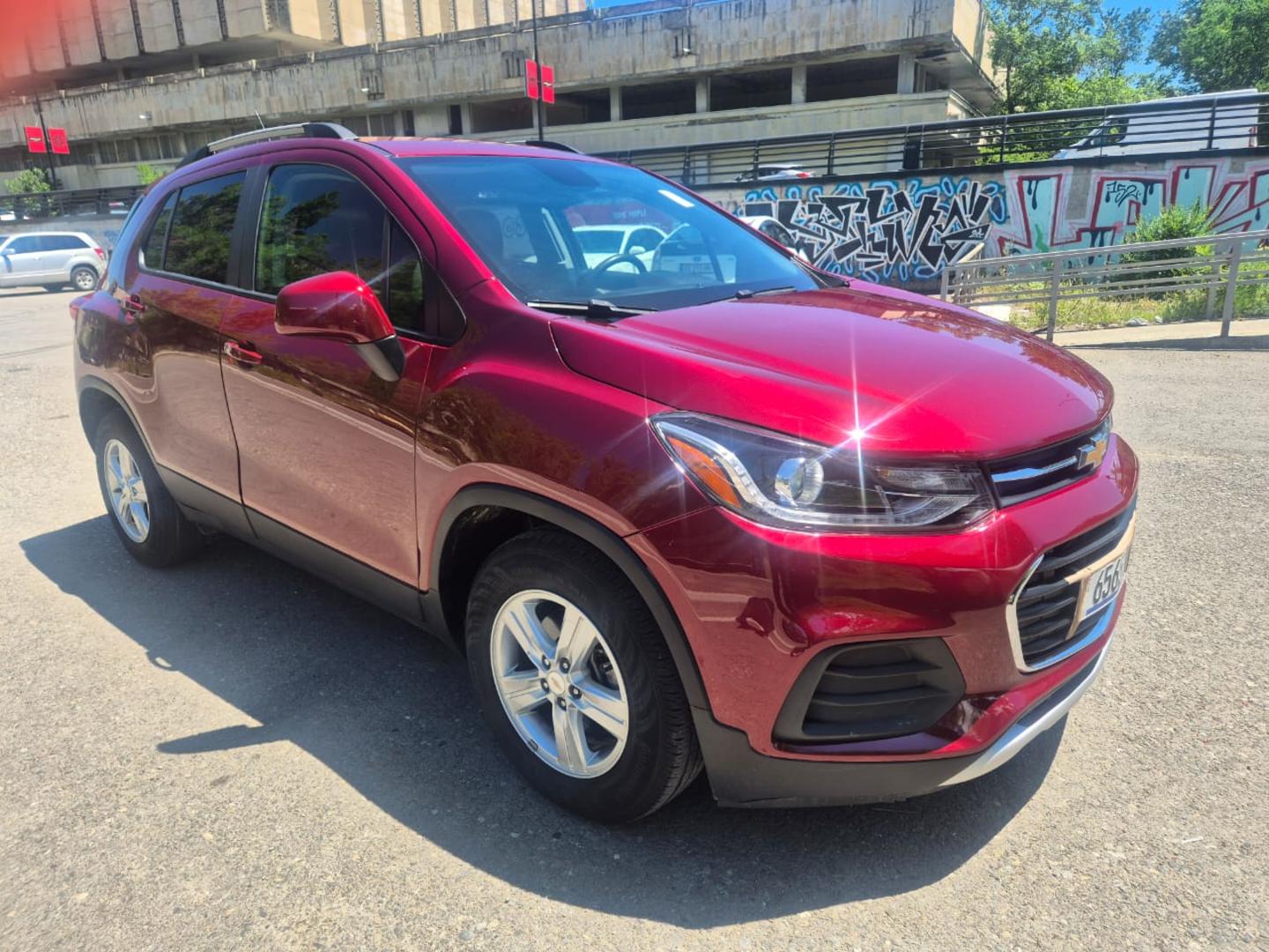 Chevrolet Trax 2022 — photo 2