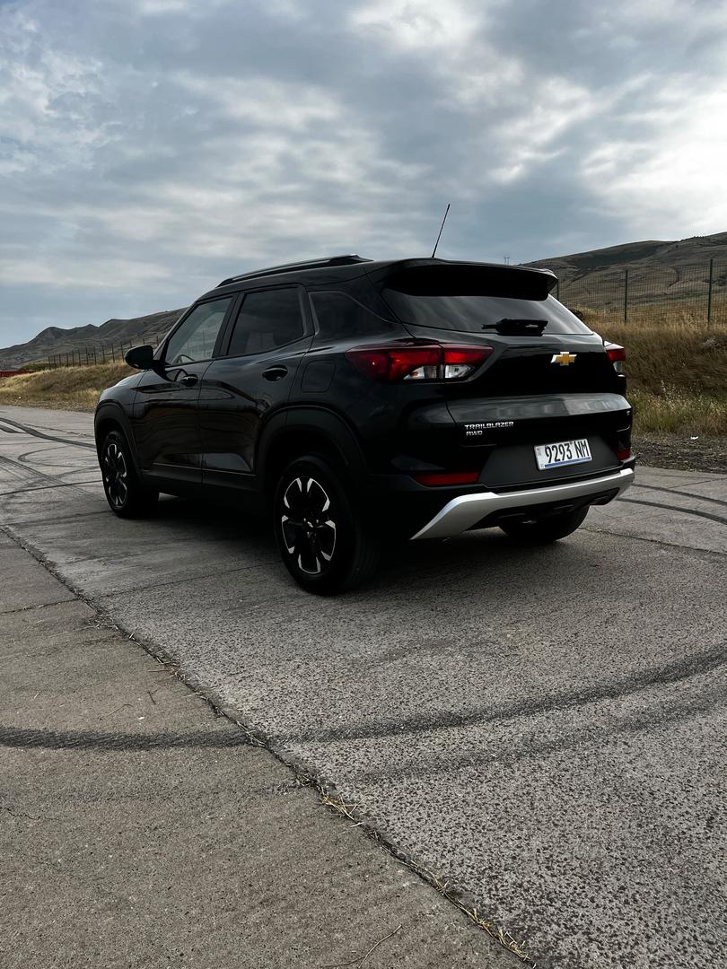 Chevrolet Trailblazer 2023 — photo 2