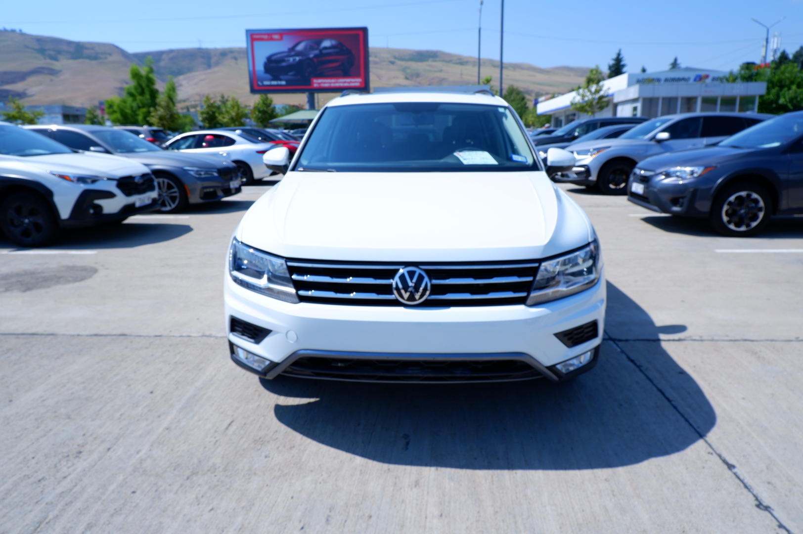 Volkswagen Tiguan 2020 — photo 2