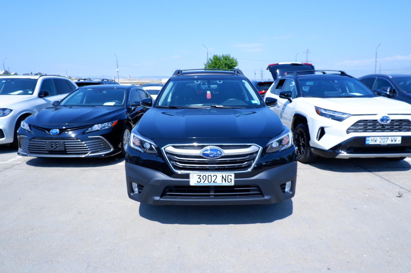 Subaru Outback 2020 — photo 2