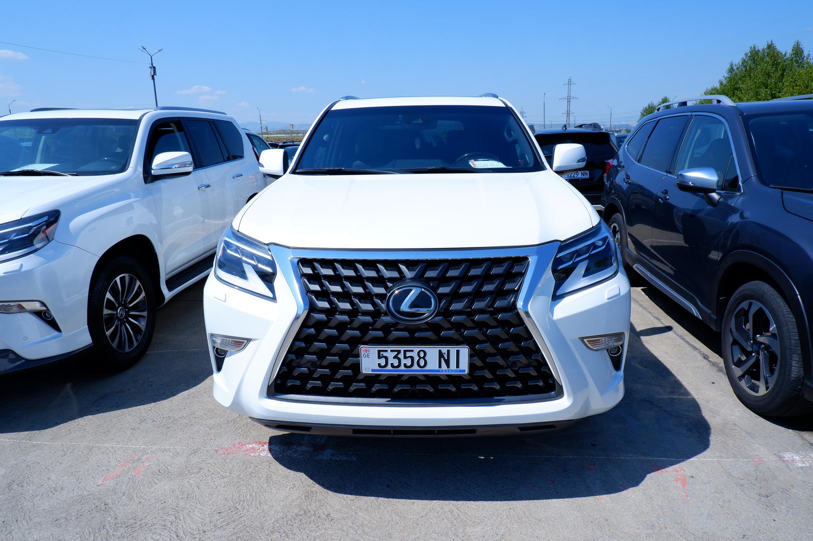 Lexus GX 460 2020 — photo 2