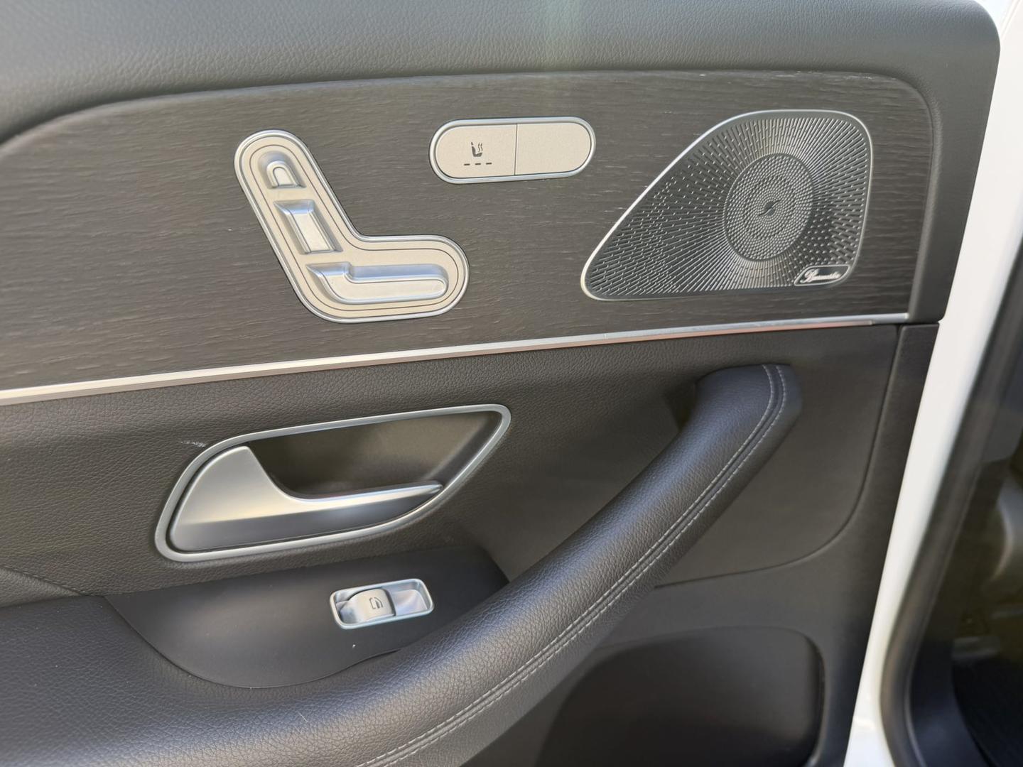 Mercedes-Benz GLS 450 2022 — photo 2