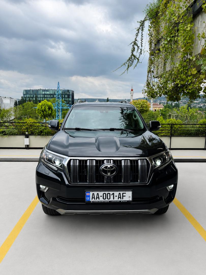 Toyota Land Cruiser Prado 2021 — photo 2