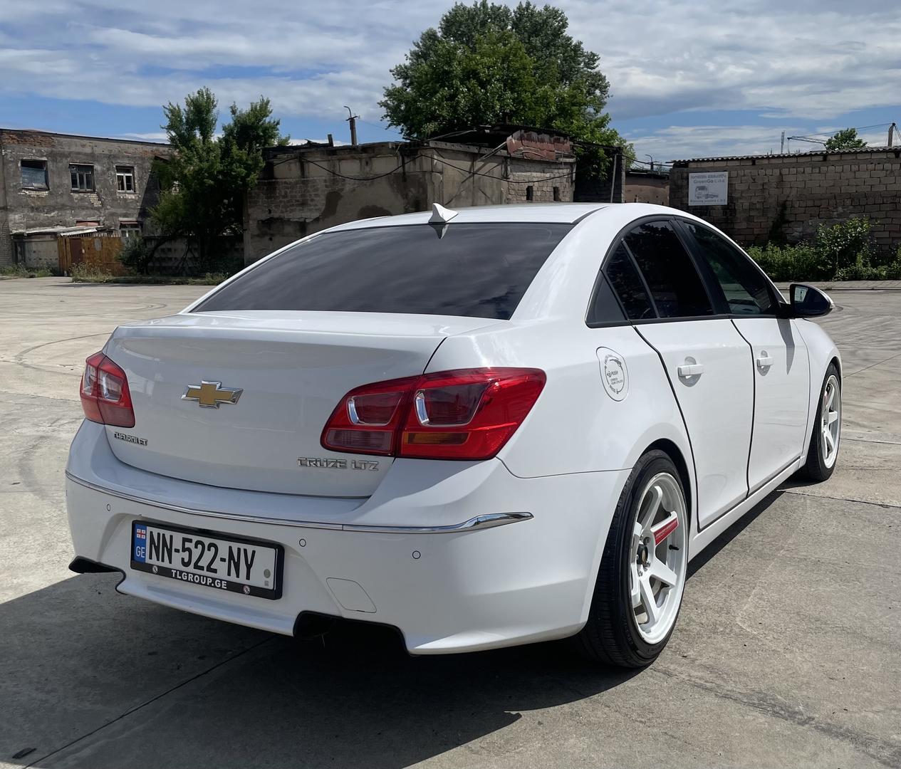 Chevrolet Cruze 2015 — photo 2